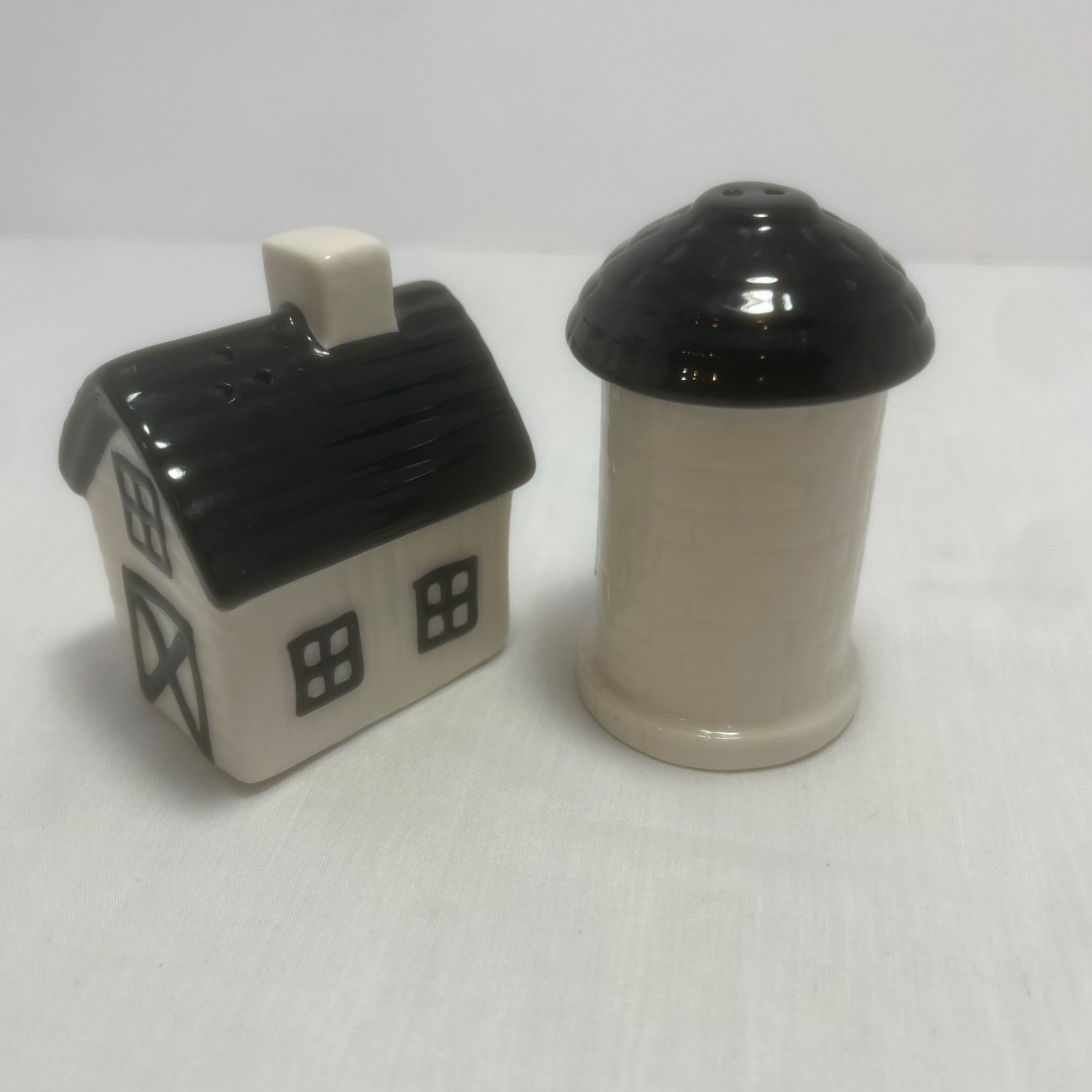 Farmhouse Salt & Pepper Shakers Set Barn & Silo Black White Ceramic Rustic Decor
