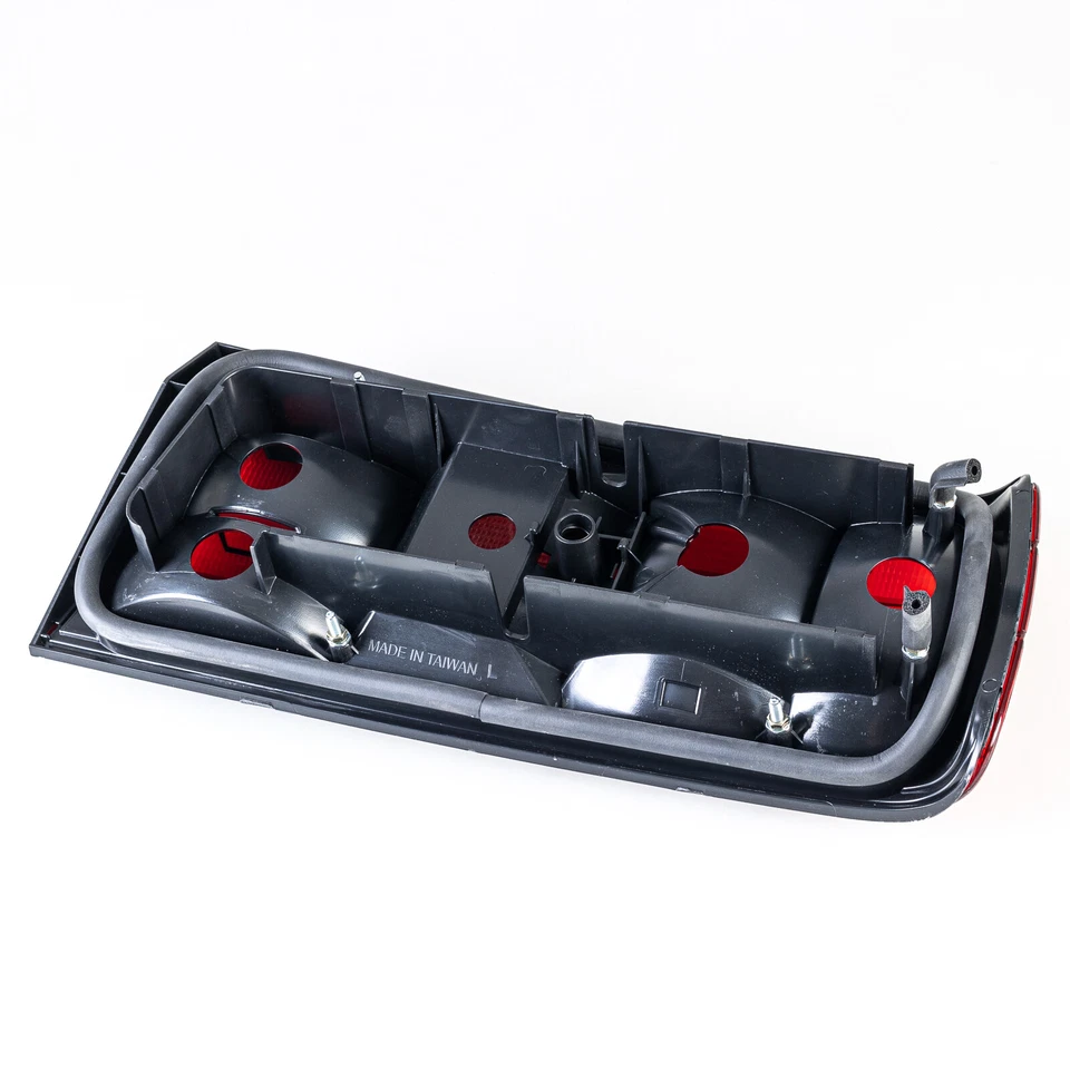 Red Rear Lamp Tail Light Pair For BMW 3 Series E30 1988-1994 Facelift - Image 3 of 4