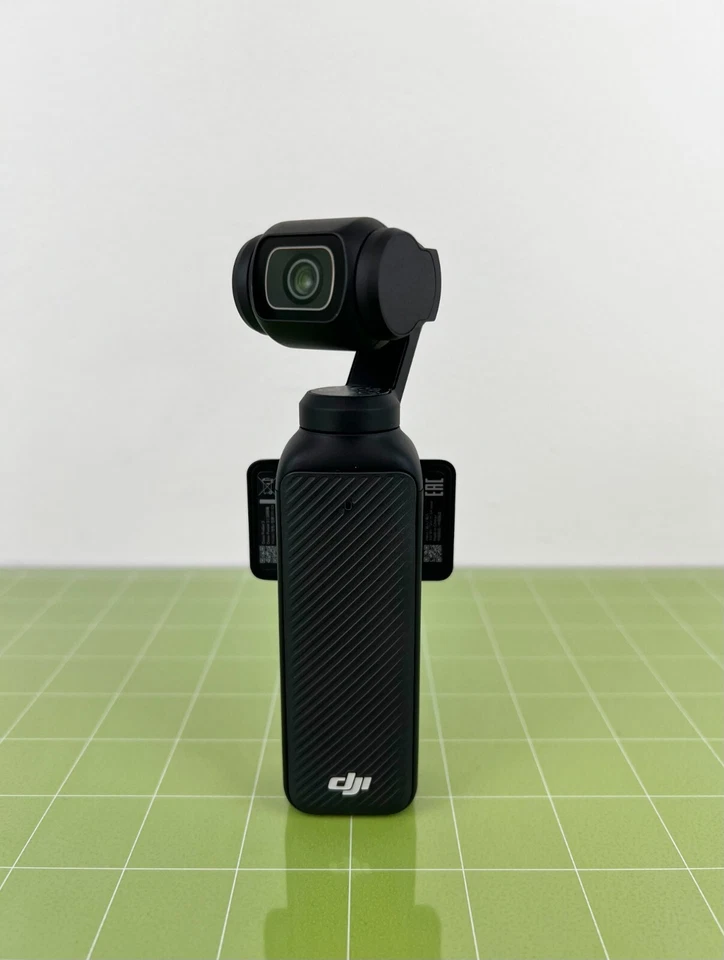 DJI Osmo Pocket 3 Creator Combo 3-Axis Stabilized 4K Camera - Unactivated - Image 3 of 4