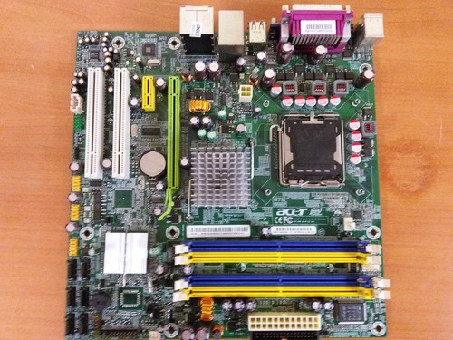 Foxconn 965M03A1-Q-8KS2H, LGA 775, Intel 965G, FSB 800, DDR2 800, SATA, VGA,  - Imagen 1 de 1