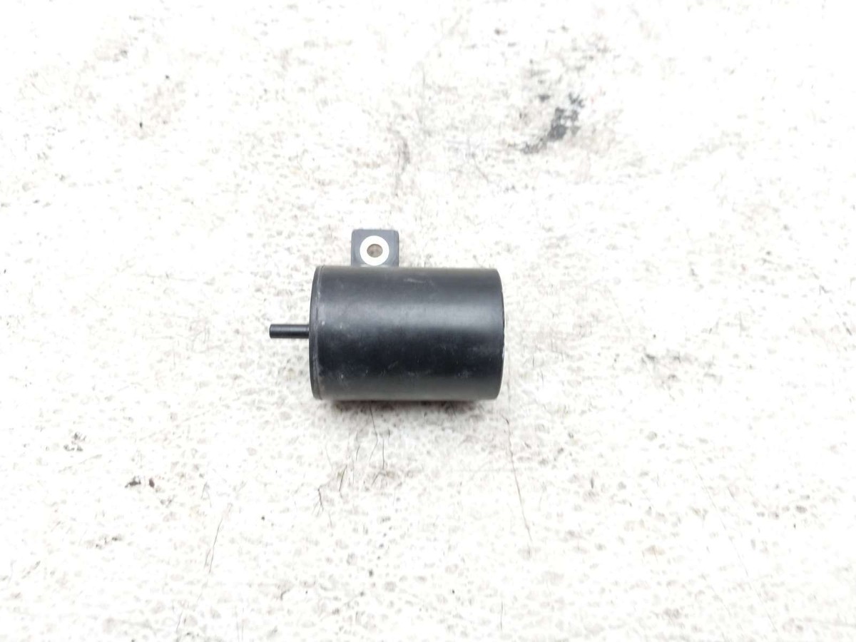 98-02 Honda VFR800 FI Interceptor Air Injection Vacuum 98-02 Honda VFR800 FI Interceptor Air Injection Vacuum