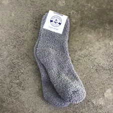 NWT Yacht & Smith Cozy Socks Sz 9-11 Gray Shoe Sz 5-11 Fuzzy House Socks