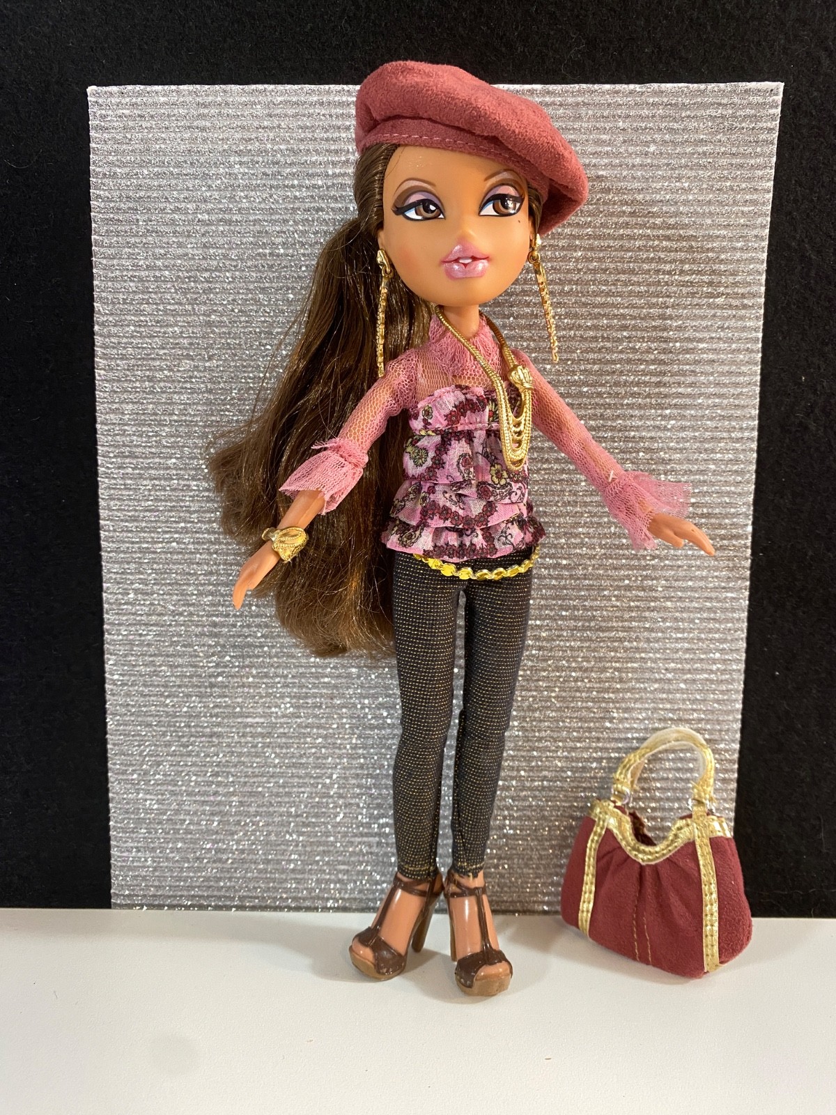BRATZ PARTY 2010 YASMIN ADULT COLLECTOR DOLL MGA VINTAGE VHT