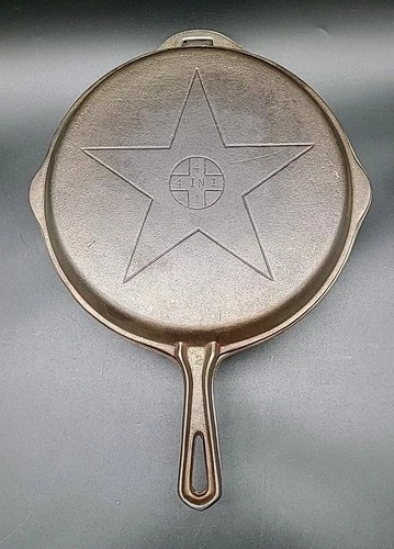 Vintage Lodge Cast Iron 4 In 1 Skillet Dutch Oven Set