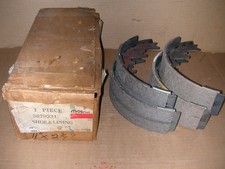 Oem Mopar Brake Shoes - 1965-72 Chryslerdodgeplymouth - 11 X 2-34 - 3879231