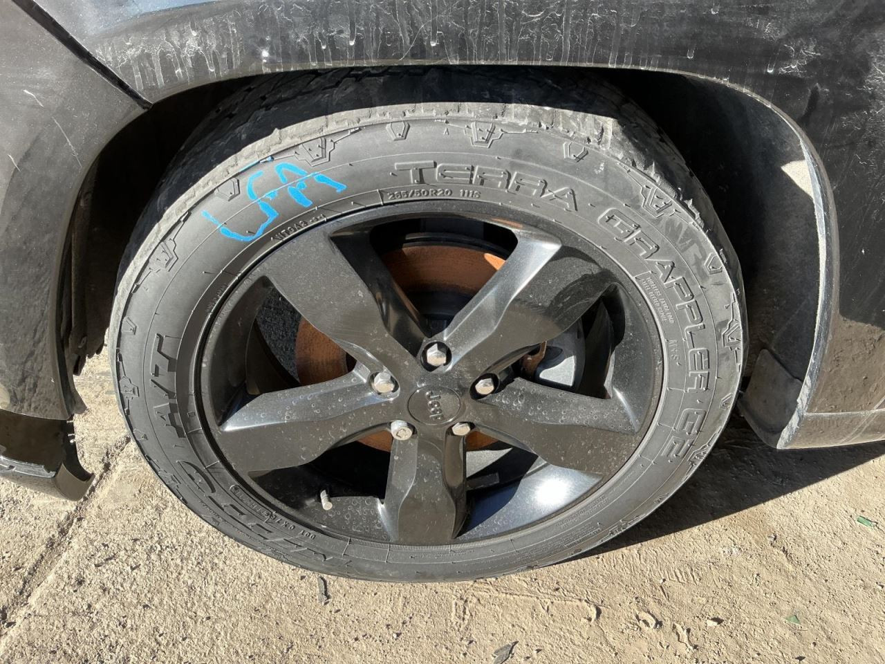 Wheel 20x8 5 Solid Spoke Painted Fits 14-16 GRAND CHEROKEE 4740160