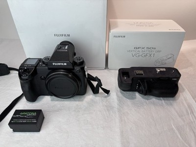 Fujifilm GFX 50S 54,1MP Spiegellose Systemkamera - Schwarz (Nur Gehäuse)