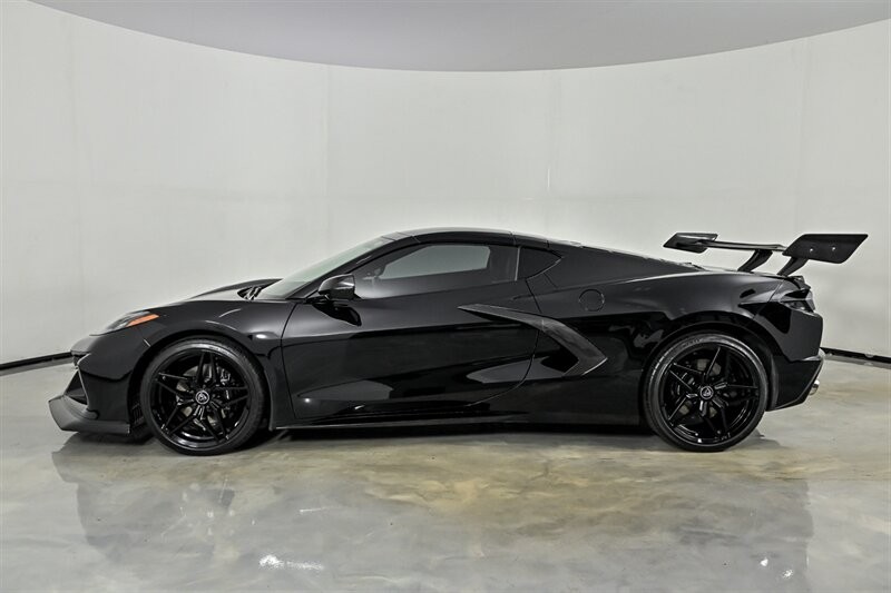 2022 Black Chevrolet Corvette   | C8 Corvette Photo 6