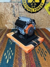 Liberty Classics Dodge Challenger SRT Engine 1:6 Diecast Model