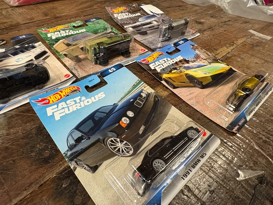 2022 Hot Wheels Premium Fast & Furious Complete 5 Car Set HNW46-956D DMGD PKGNG - Image 4 of 4