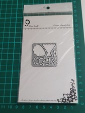 Build Up Small Floral Bouquet Die Cutter Metal Flower Cutting Die - UK Seller