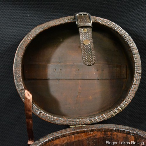 Antique Leather / Wood Top Hat Box - Picture 11 of 12