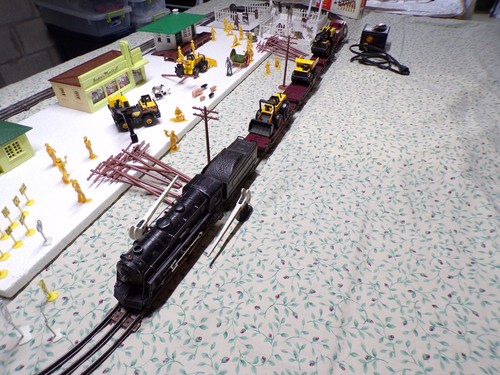 Marx Vintage O Gauge Electic Toy Train/Track/Transformer/ Accessories/Figurines - Picture 2 of 24