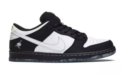 Nike SB Dunk Low STAPLE PANDA PIGEON BV1310-013 Sneakers