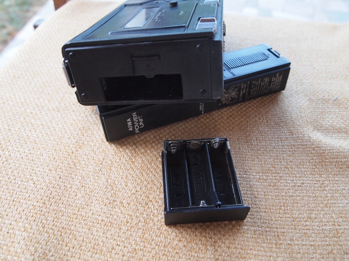 AIWA TP-22 Cassette Recorder+FM/AM Radio AR-22 + Power Unit