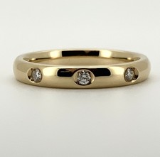 18 K Yellow Gold Diamond Set Wedding Ring 3 Diamonds, Rub-Over 0.075ct Size P