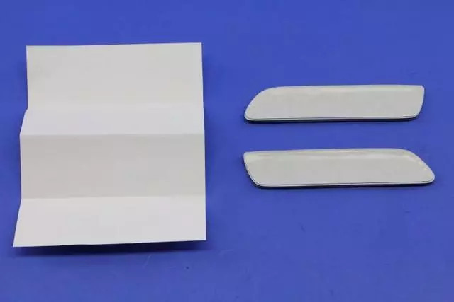 Genuine Mopar Emblem Kit 82212755