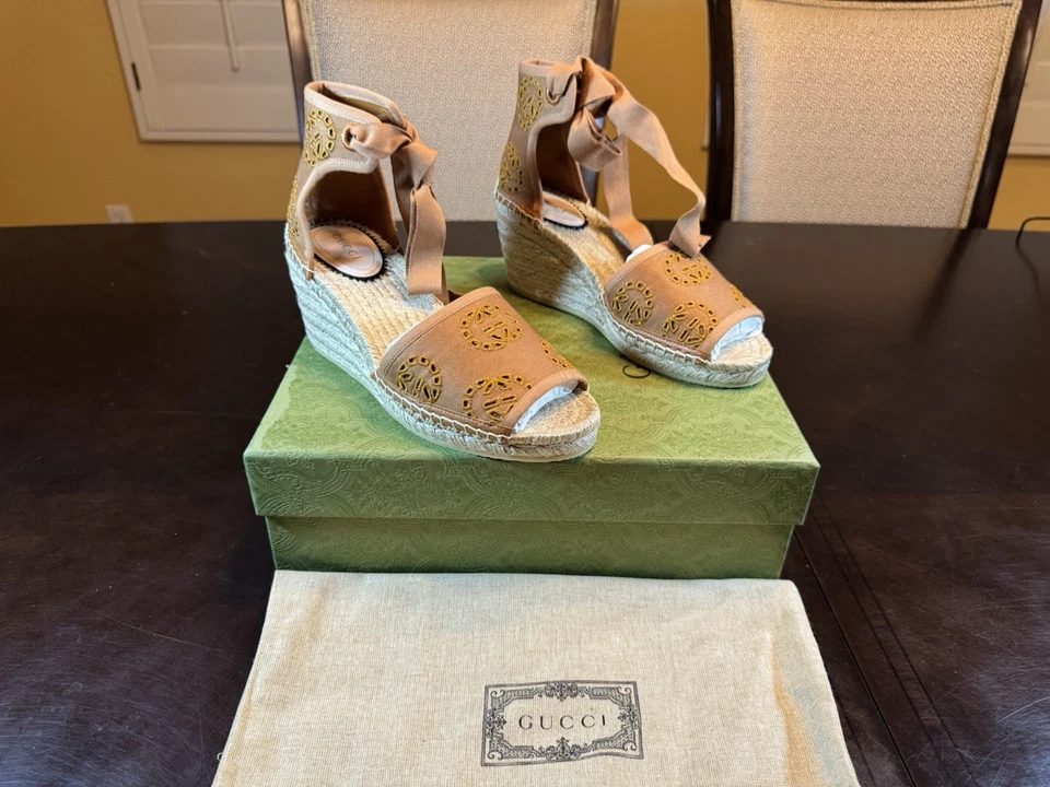 Nuevas Auténticas Alpargatas Gucci GG Logo Plataforma Cuña Marrón Talla 38 / EE. UU. 8 Foto 2 de 4