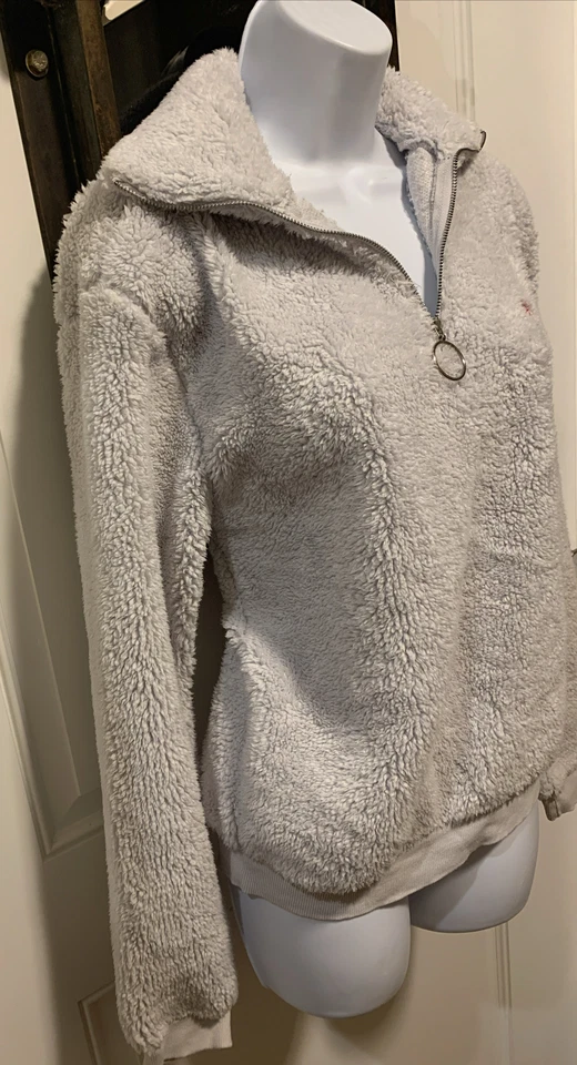 Suéter Pulôver TOPSHOP Cinza Claro Cool Sherpa 1/4 Zíper Confortável Tamanho 8 - Imagem 4 de 4