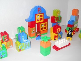 Lego Duplo Alphabet Set #6051 Play With Letters 