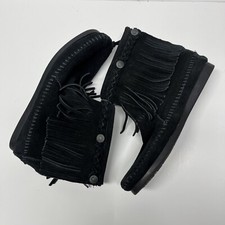 MINNETONKA Black Suede Fringe Rear Zip Ankle Moccasin Boots Women's Sz. 6 EUC
