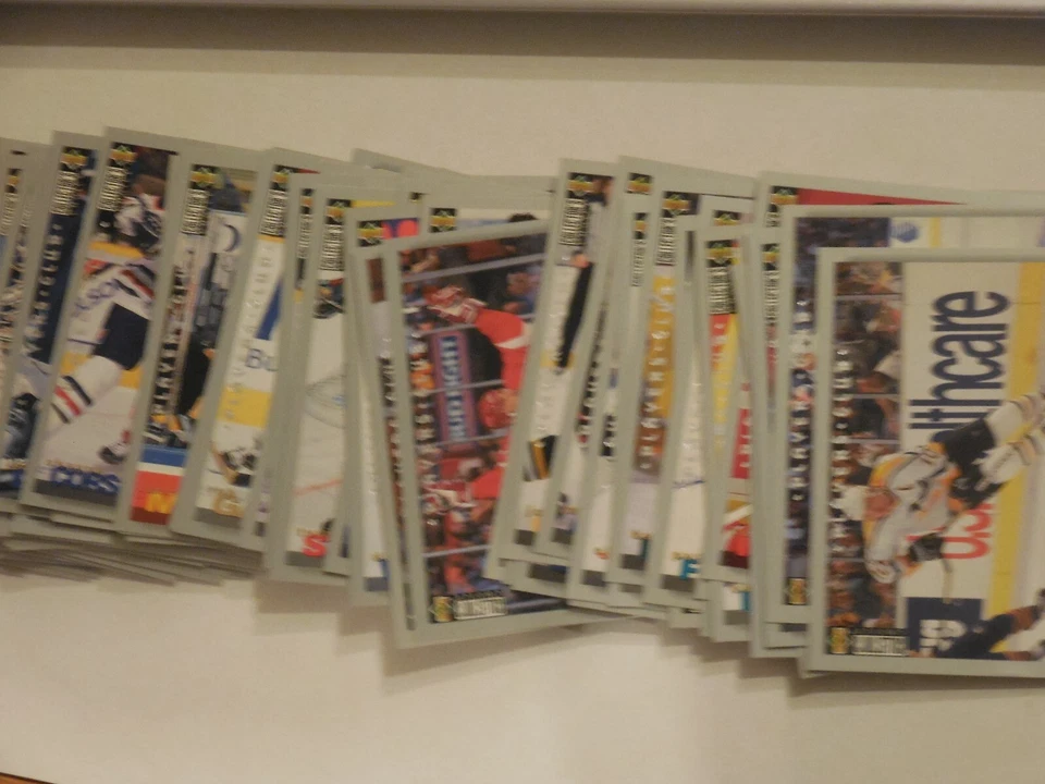 1995/1996 Collector's Choice Hockey Players Club 1-275 U PICK - Image 2 of 4