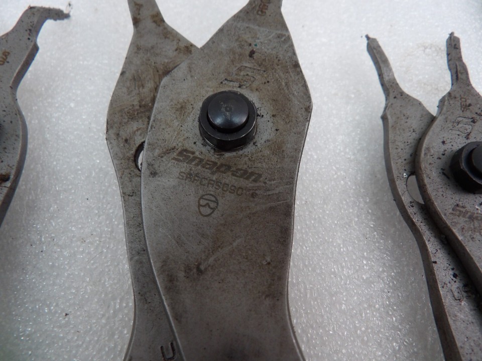 Snap On 7Piece Snap Ring Pliers Set 6 Green Handle 1 Red Handle