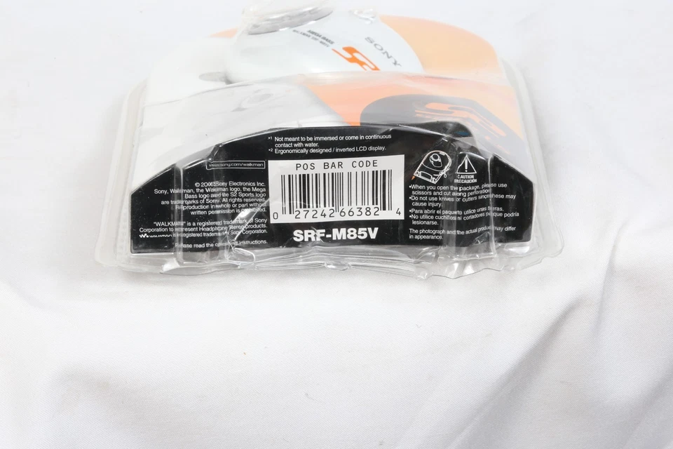 Sony SRF-M85V S2 Sports Walkman Armband Radio Am FM New Sealed - Image 3 of 4
