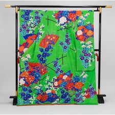Vintage Long-Sleeve Kimono Chrysanthemums Peonies Silk Used