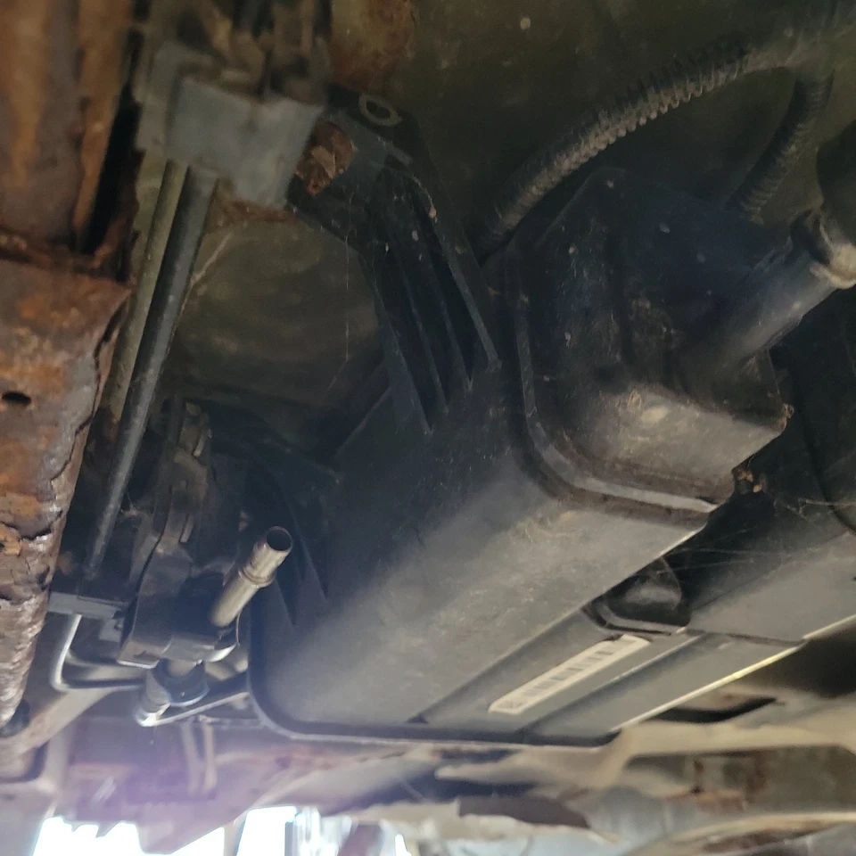 10-17 GMC TERRAIN BOTE DE VAPOR DE COMBUSTIBLE DE 2,4 L EVAP PURGA EMISIÓN DE CARBÓN OEM Foto 4 de 4