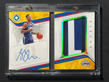 2018-19 Panini Opulence Basketball Cards 15