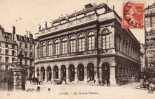 CPA LYON LE GRAND THEATRE/ECRITE/OBLITEREE