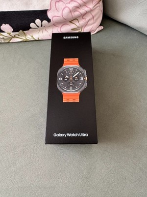 Samsung Galaxy Watch Ultra (2025) LTE mit Bixby - Titanium Grey, 47 mm