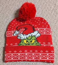 MENS DR SEUSS THE GRINCH CHRISTMAS POM POM RED BEANIE HAT ONE SIZE FITS MOST 25