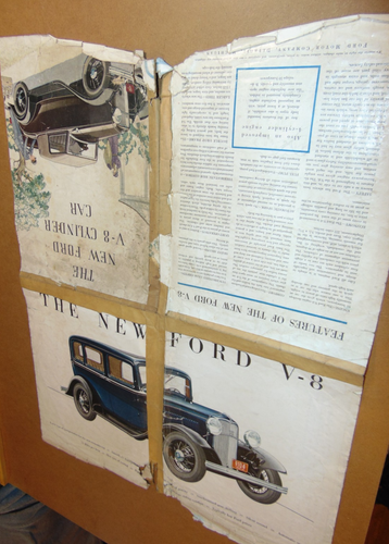 1932 Ford V-8 car foldout brochure-Original, but a mess. - Afbeelding 3 van 3