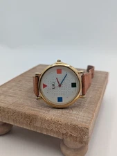 Vintage G ‘n G Quartz GNG Gold Tone 80s Retro Watch Montgomery Wards