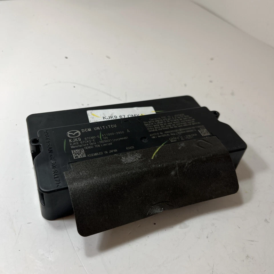 MÓDULO DE CONTROL DE COMUNICACIÓN TELEMÁTICA MAZDA CX-5 2023 KJK967CMYJ OEM Foto 4 de 4