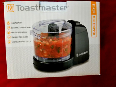 Toastmaster 1.5 Cup Capacity Mini Veggie Chopper Blender #TM-67MCKL Black NEW