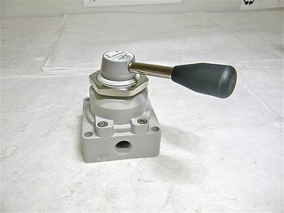 Jupiter Pneumatics Manual Mechanical Valve 3/8'' NPT 4Way 5140240010JP