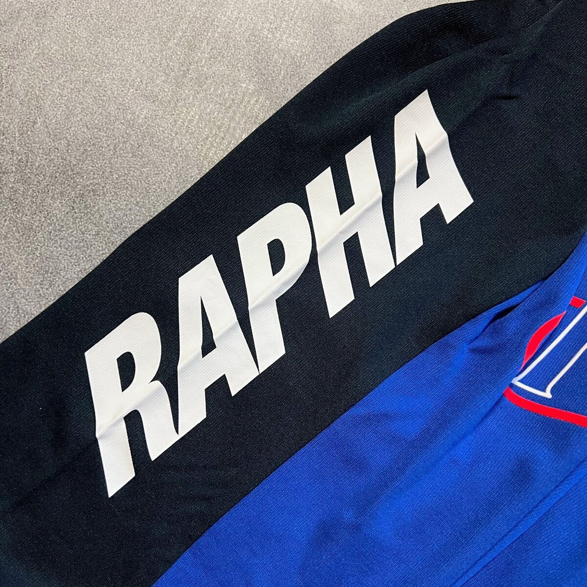NEW Size L Rapha + Palace Skateboards Classico Short Sleeve NEW Size L Rapha + Palace Skateboards Classico Short Sleeve