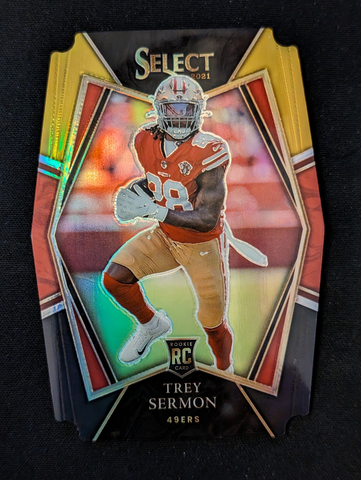 2021 Panini Select #168 Trey Sermon Black and Gold Prizm Die Cut