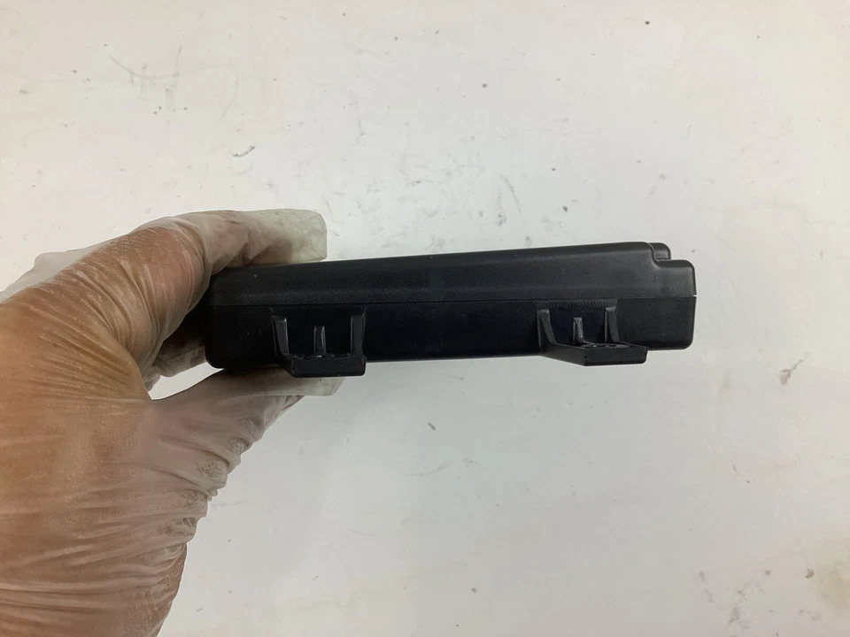 Módulo de control de comunicación Volkswagen Beetle 2012-2013 7P6035730 OEM Foto 3 de 4