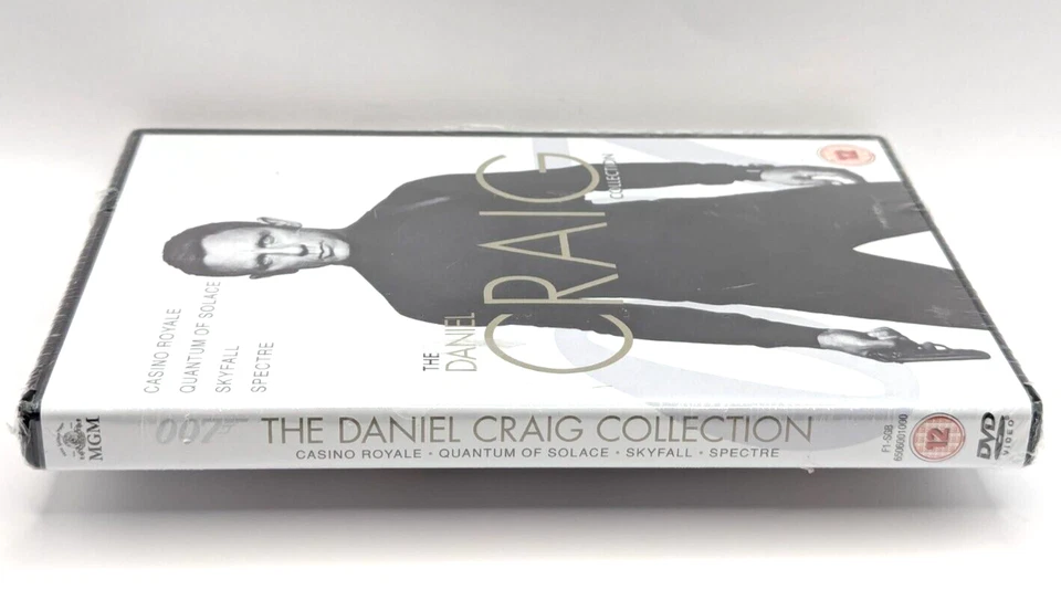 THE DANIEL CRAIG COLLECTION 4 FILM DVD SET 007 BOND SEALED PAL SPECTRE SKYFALL - Image 3 of 4
