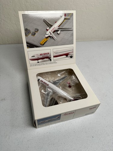 HERPA 1:200 - A320 AIR BERLIN AIRLINES - 551823 - OPENING SIDE DOOR - 第 6/9 張圖片