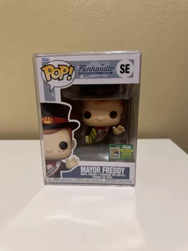 Mayor Freddy SDCC Funko Exclusive Funko Pop 3000 PCS - Protector Included