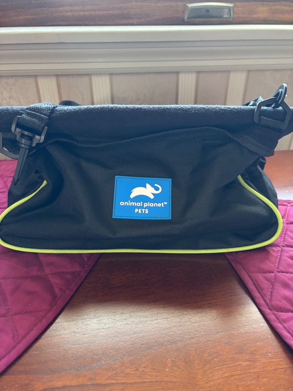 New Dog Car Seat Carrier by animal planet