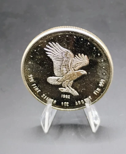 Vintage 1982 Monex Silver Eagle One Troy OZ 999 Fine Silver Mirror Finish