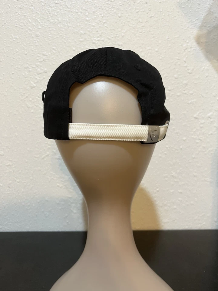 Sombrero Hecho por el Hombre - Gorra de Papá - Color Blanco y Negro Seco Alls Verde Pato Logo Correa Foto 4 de 4