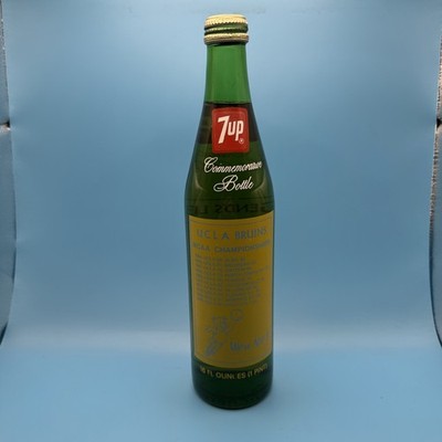 Vintage 1975  7-up Commemorative Bottle John Wooden UCLA BRUINS NCAA Champions