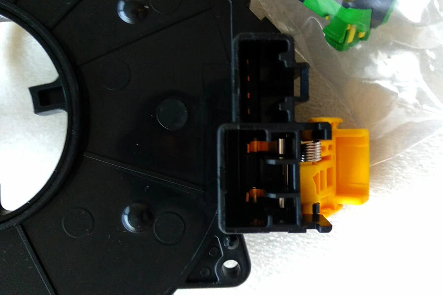 Conjunto de contacto de resorte de reloj para Hyundai Elantra / Elantra GT 2001 2002 2003 Foto 3 de 3